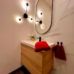 Special 1 Bed Center *