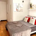 Special 1 Bed Center Apartment *